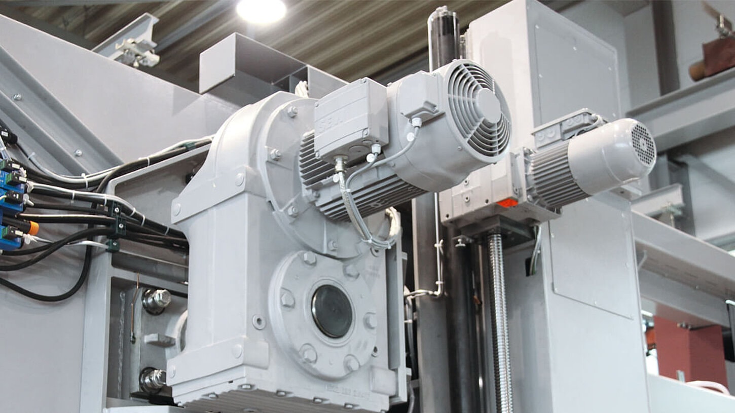 HBP1100-1800T